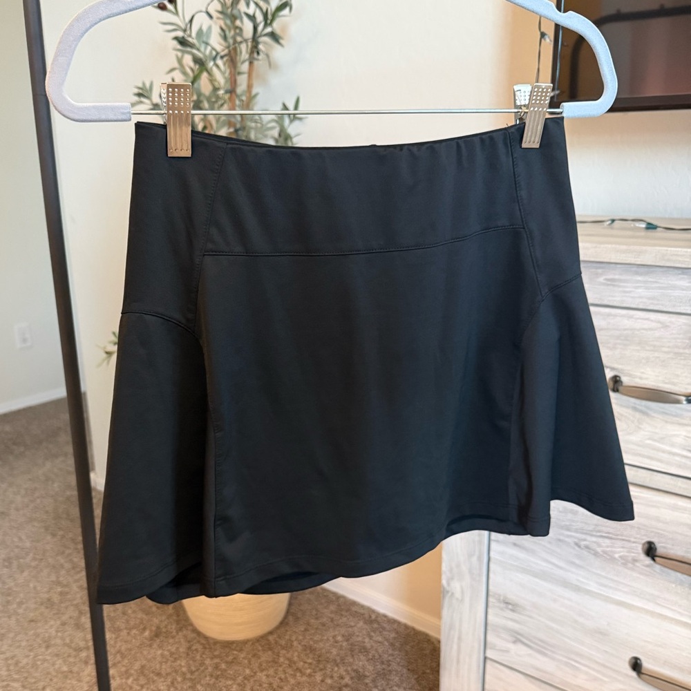 Black Athletic Skort Size Large | Built-In Shorts